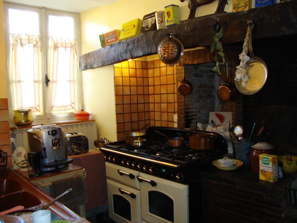 Domaine De La Dame De Lauriere Bed & Breakfast Solignac Exterior foto