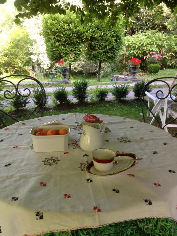 Domaine De La Dame De Lauriere Bed & Breakfast Solignac Exterior foto