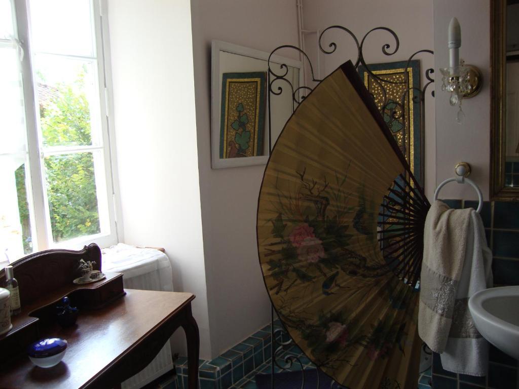Domaine De La Dame De Lauriere Bed & Breakfast Solignac Cameră foto